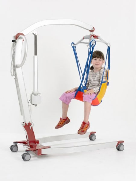 Travel hoist for the disabled Travel hoist for the disabled